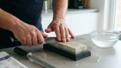 Knife Sharpening at Home: A Professional Method to Restore Razor-Sharp Edges Safely