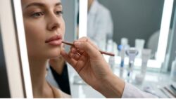 Lip Definition Trick: The Precise Liner Technique That Enhances Fullness Without Heavy Overlining