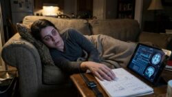 Scientists explain why the brain resists rest even when the body is exhausted